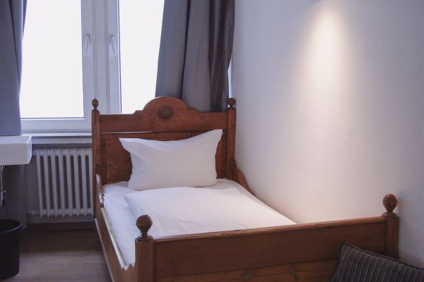 Das kleine Stapelhäuschen (Köln)